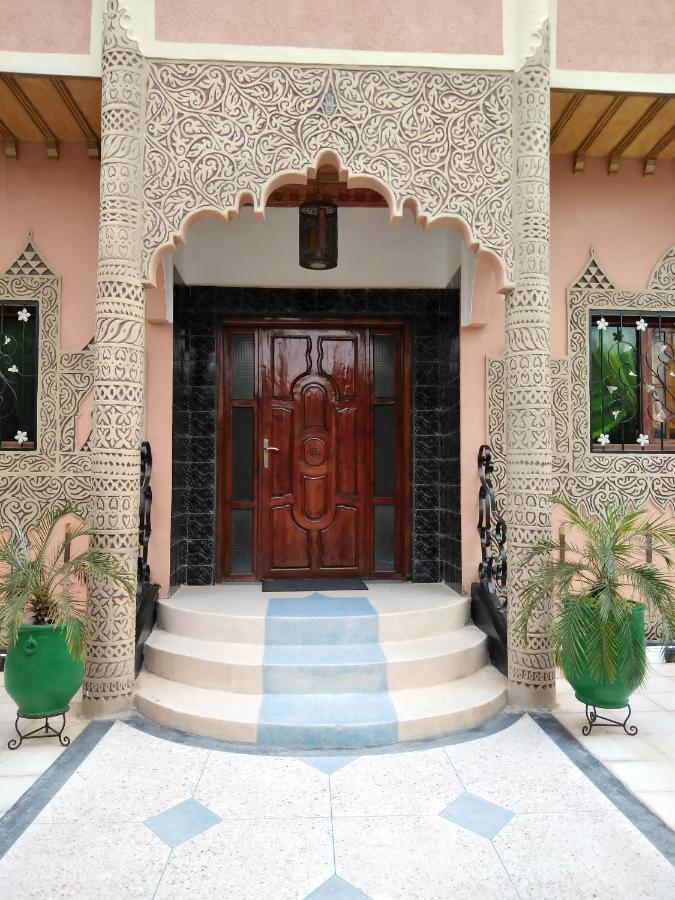 Villa Eden Warzazát Exteriér fotografie